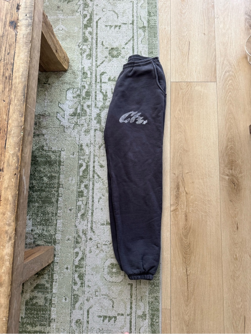 Cherry LA sweatpants